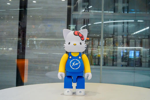 收藏系列 Be@rbrick 400%系列 Hello Kitty 藤原浩 商品图1