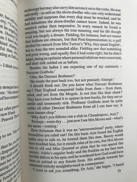 爱德华·摩根·福斯特《印度之行》（1983） 11幅插图 精装18开带书匣 商品图14