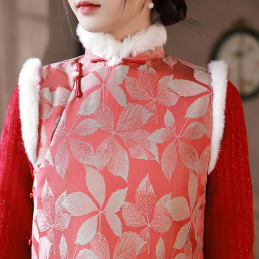 BJS-103改良复古气质雪尼尔旗袍套装年轻款 冬季新款优雅民国风旗袍马甲 商品图4