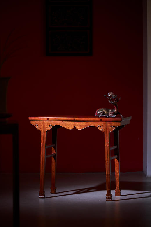 红桥红  家具严选  缅甸花梨（大果紫檀）【90 拍卖款 插肩榫平头案 纪念款】 商品图3