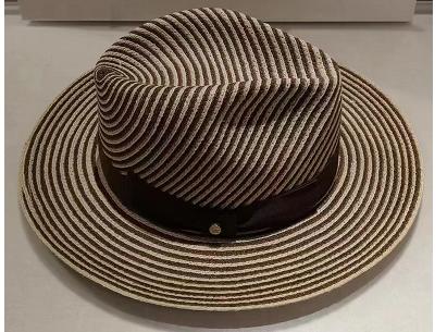 【特价商品不退不换】E ARMANI 帽子女  6376342R550-00152 商品图0