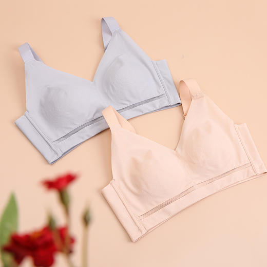 【黑色90B】熳洁儿 舒适时尚光杯无痕3/4罩手掌杯ABC通杯无痕养护文胸22701531 商品图2