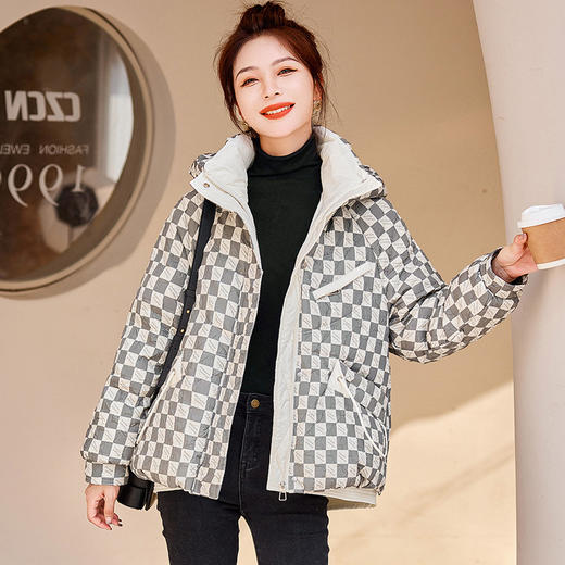 WA22959 2022年冬季新款短款羽绒服女宽松时尚格子设计感小个子加厚外套潮 商品图2