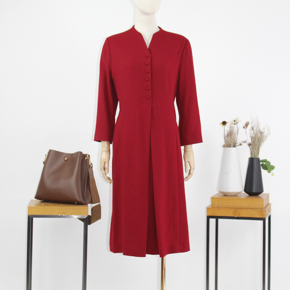 FOCALS福柯斯新款新中式V领长袖羊毛纯色中长款连衣裙FRG3X529R1