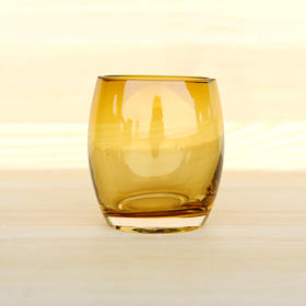 鼓——琥珀杯