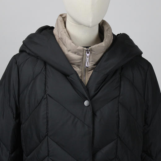 FOCALS福柯斯新款休闲拼接假两件连帽长款款羽绒服FYBDD717NM 商品图3