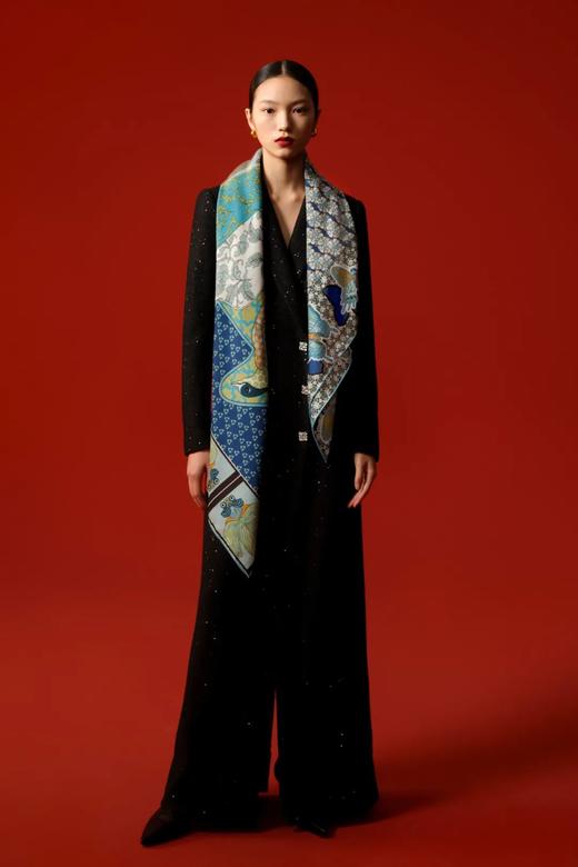 WENSLI/万事利 双面印花丝羊毛围巾-飞花令 商品图2