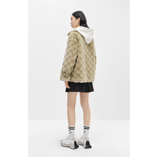 NEELLY纳俪商场同款冬季新款仿皮草外套大衣女中长款显瘦小个子潮N22112C01131 商品图3