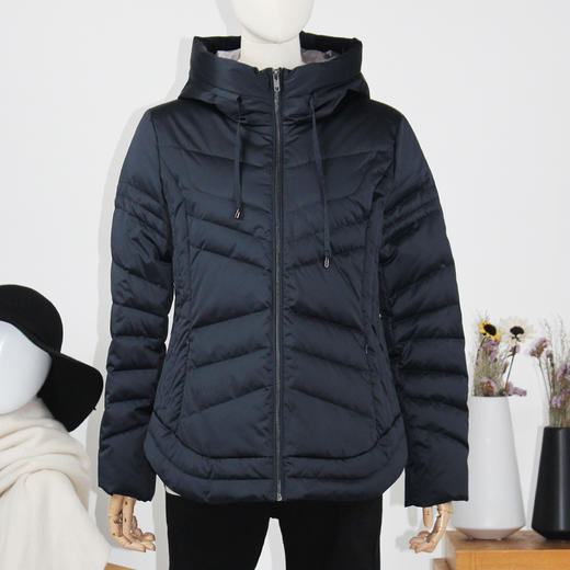 FOCALS福柯斯新款纯色修身连帽短款连帽羽绒服FRGDD827 商品图0