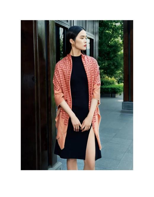 WENSLI/万事利 丝羊毛围巾-格韵 商品图1