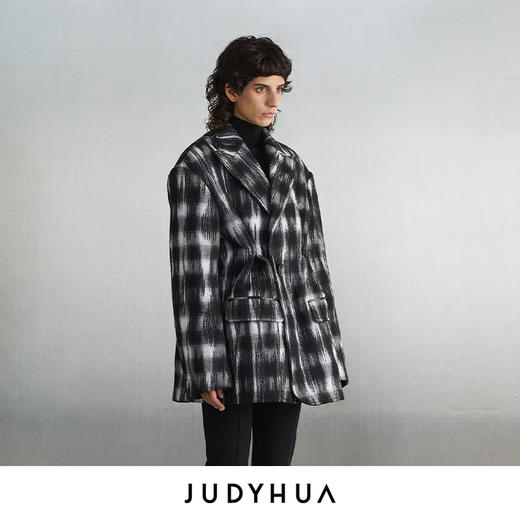 JUDYHUA 廓形收腰褶设计款外套 商品图1
