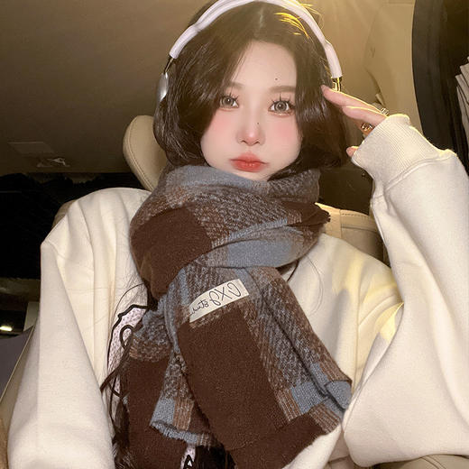 【秋冬必备 新款男女围巾】秋冬季保暖防寒复古格子围巾女韩版时尚百搭时尚两用披肩围脖 商品图3