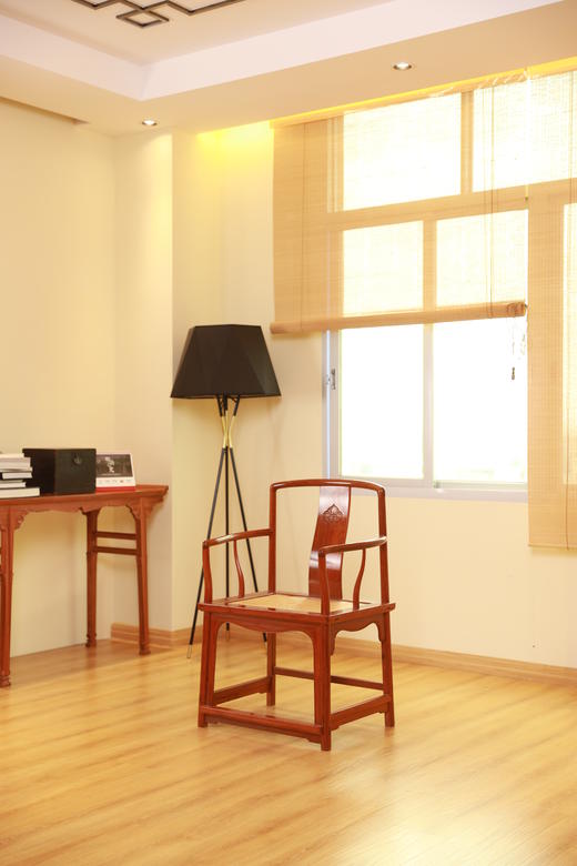 红桥红  家具严选  缅甸花梨（大果紫檀）【藤面 嘉木堂 矮靠背 南官帽椅】 商品图1