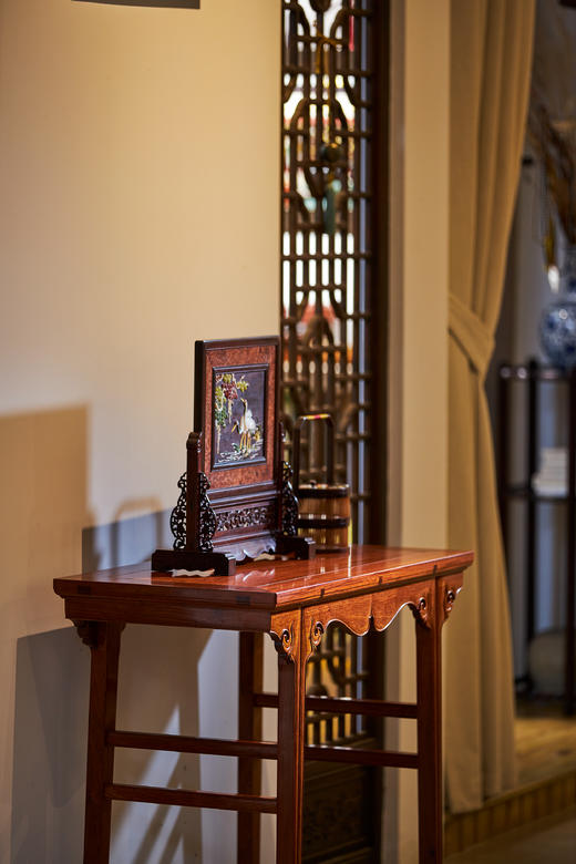 红桥红  家具严选  缅甸花梨（大果紫檀）【90 拍卖款 插肩榫平头案 纪念款】 商品图6