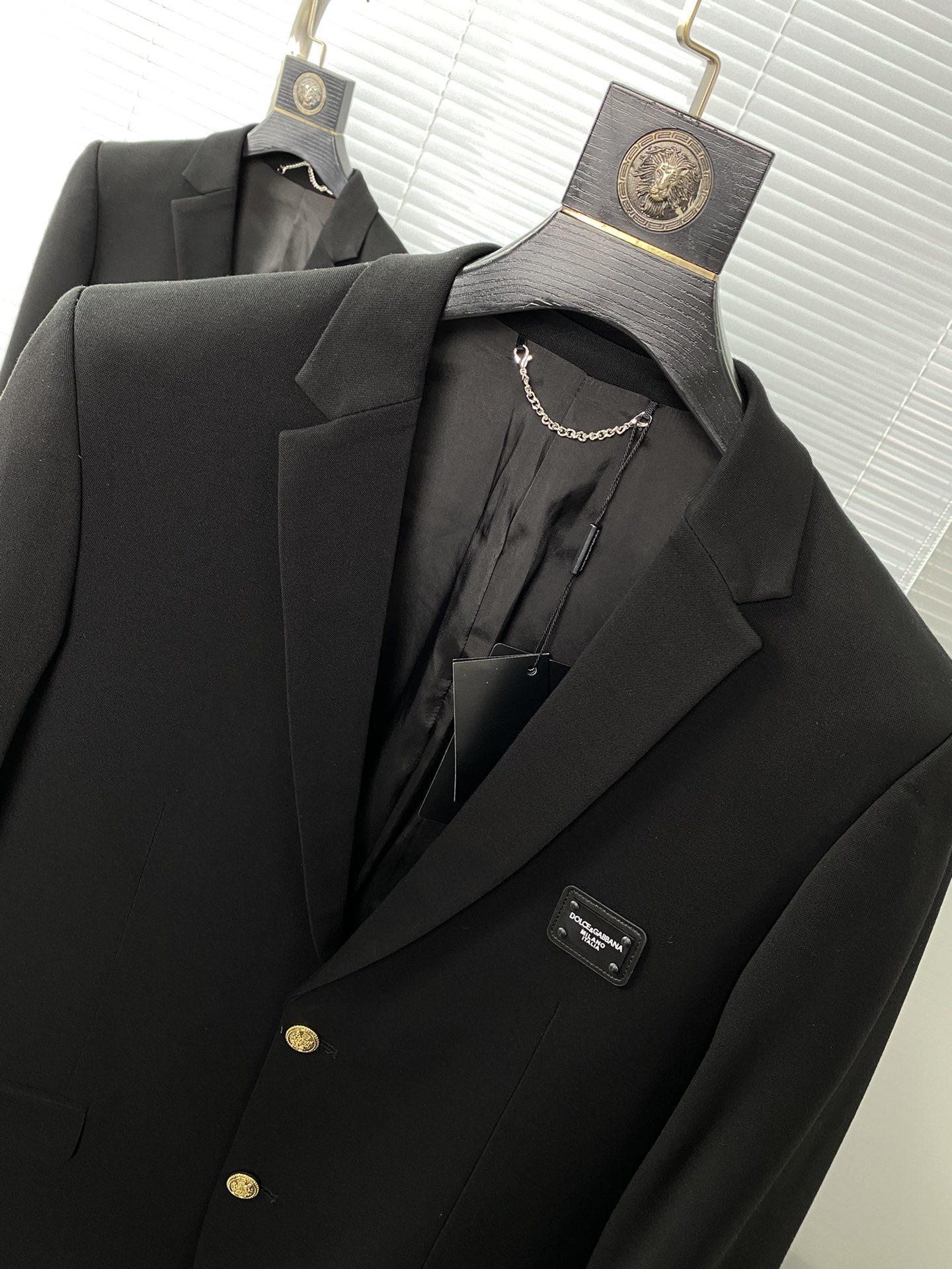 杜嘉班纳 Dolce & Gabbana   2022新款高端男士西装外套 秀场新品 品相非常 舒适保