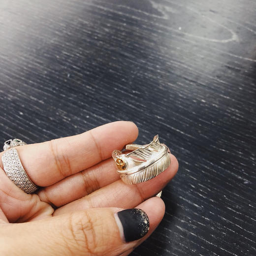 高桥Goro’s 点鹰羽毛开口戒指 商品图2