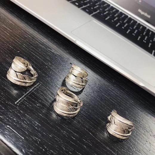 Goro’s 高桥吾郎 热卖款纯银色羽毛戒 商品图4