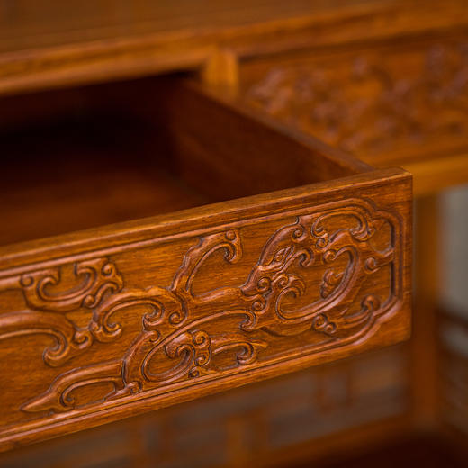 二十世纪 黄花梨打洼带围栏双屉三层架格（一对） 商品图3