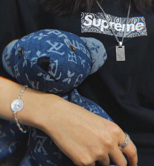 𝐆𝐮𝐜𝐜•Ghost小鬼精灵 骷髅 双面方牌项链 商品图8