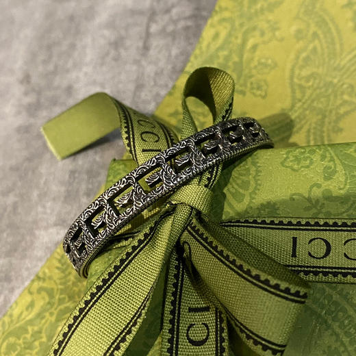 𝐆𝐮𝐜𝐜* 9mm方形G镂空手镯 商品图2