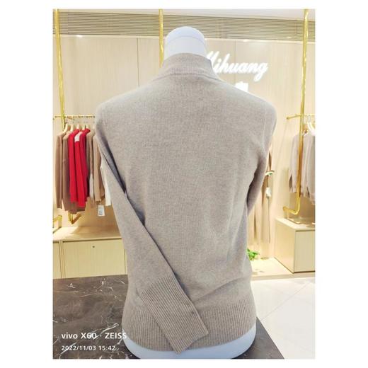 3楼米皇羊绒女式上衣 商品图1