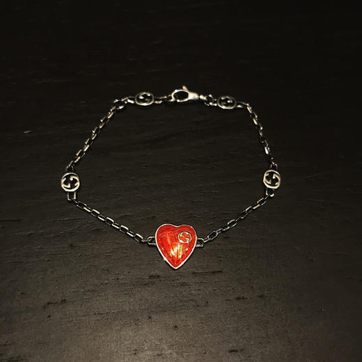 𝐆𝐮𝐜𝐜* 珐琅红心手链 商品图0