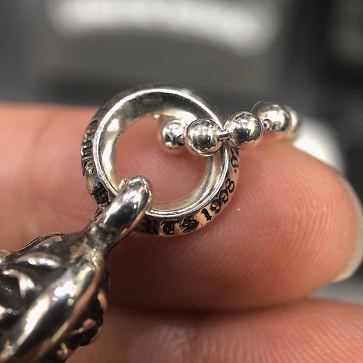 克罗心经典十字花项链 商品图3