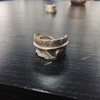 高桥Goro’s 点鹰羽毛开口戒指 商品缩略图3