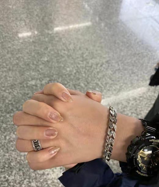 G家 古驰  双G雕刻手链 商品图1