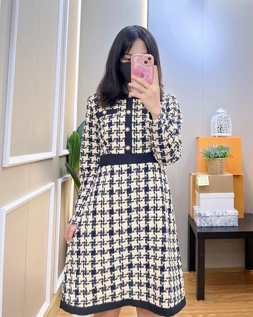 女小香风长袖连衣裙 商品图5