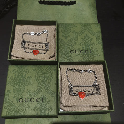 𝐆𝐮𝐜𝐜* 珐琅红心手链 商品图2