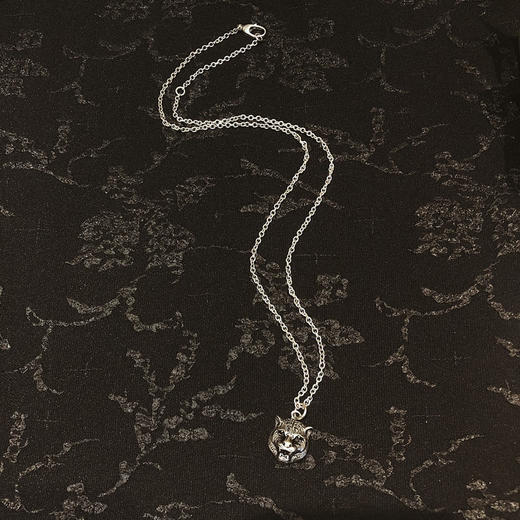 𝐆𝐮𝐜𝐜*做旧虎头银项链 商品图7