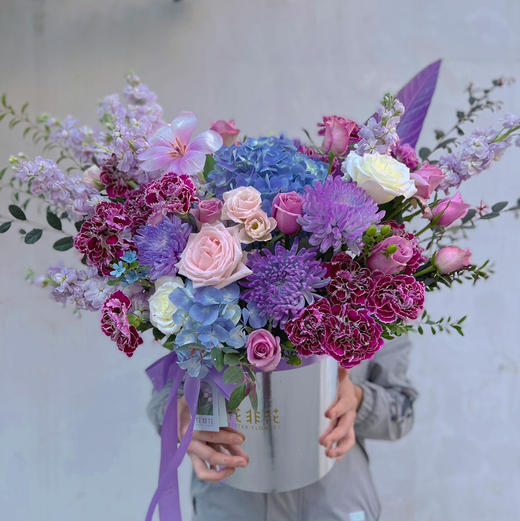 《银河璀璨》梦幻优雅紫色抱抱桶 商品图0