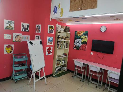 【皮力豆儿童美术】19元抢购3次美术课，三节课让孩子们感受美术的魅力，徜徉在色彩的世界里。 商品图3