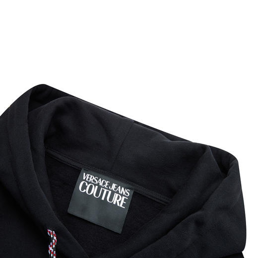 VERSACE JEANS COUTURE 范思哲 男士V EMBLEM系列徽标印花连帽卫衣 黑色73GAIG07 商品图3