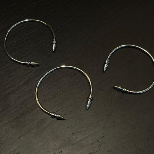 【新品上市】克罗心Chrome hearts 双头钉子手镯 商品图3