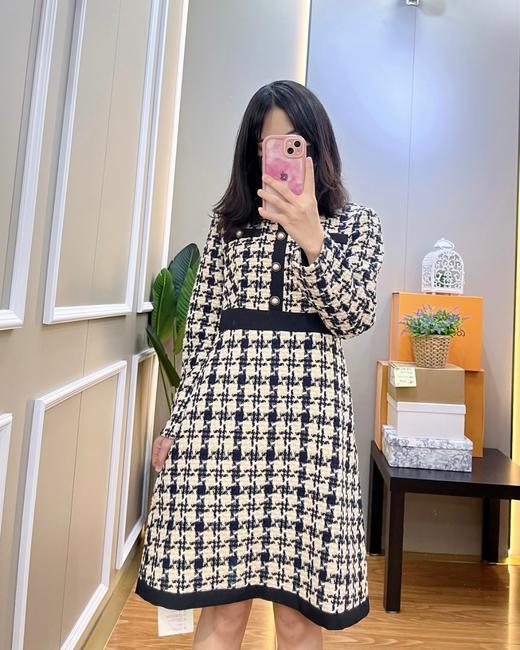 女小香风长袖连衣裙 商品图6