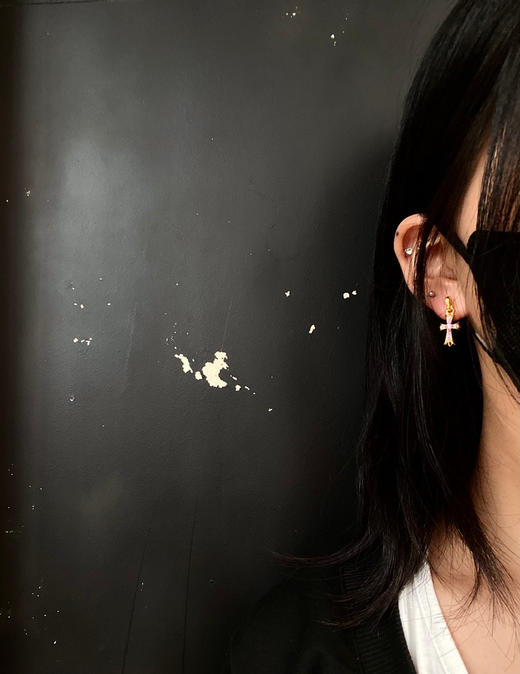 𝗖𝗵𝗿𝗼𝗺𝗲 𝗛𝗲𝗮𝗿𝘁𝘀克罗心  镀金粉钻十字耳钉 商品图1