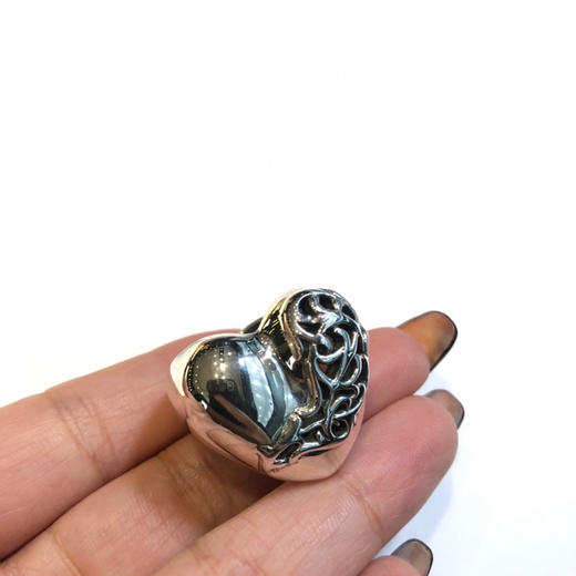 克罗心心形蔓藤戒指 商品图0
