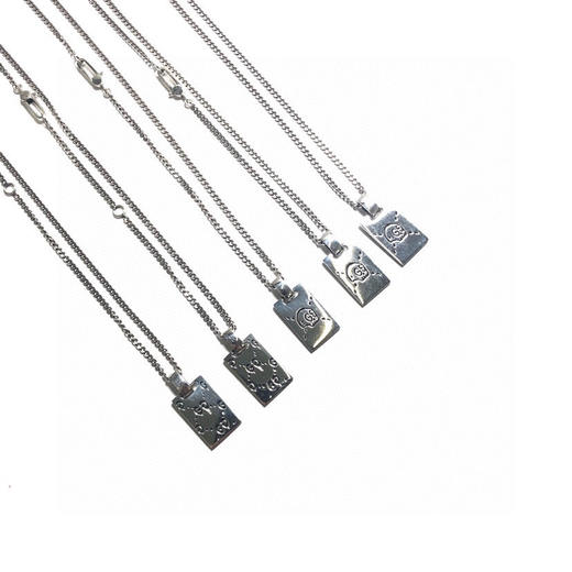 𝐆𝐮𝐜𝐜•Ghost小鬼精灵 骷髅 双面方牌项链 商品图5