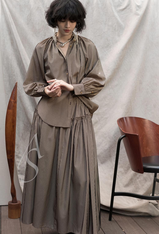 Ashlyn 铜金色grace条纹丝绒抽褶半裙 商品图6