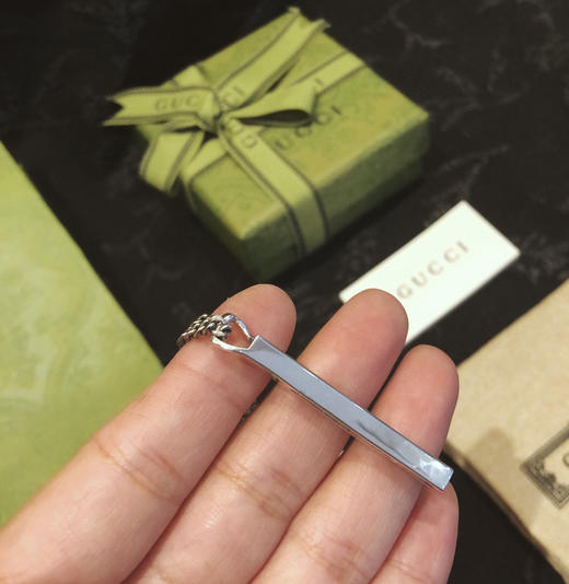 𝐆𝐮𝐜𝐜*情侣G字竖长条吊坠牌 商品图3