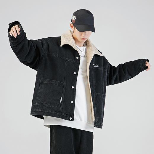 「2022秋冬新款！羊羔绒牛仔外套」韩路日系男装 羊羔绒外套男质感牛仔宽松保暖棉衣潮上衣 商品图2