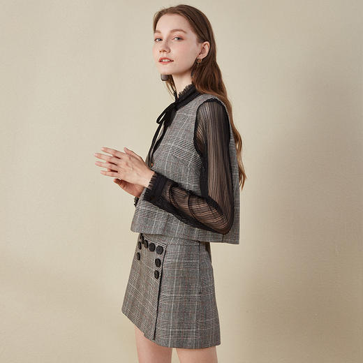 欧芮儿2018秋装新款女无袖马甲外套+格子半身裙女试试套装裙 商品图1