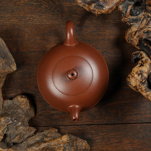 龙德堂陶艺 徐飞制 《玲珑》原矿底槽清 300cc 库存请咨询客服 商品图3