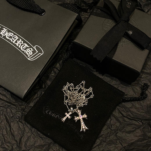 𝐂𝐡𝐫𝐨𝐦𝐞 𝐡𝐞𝐚𝐫𝐭𝐬 克罗心粉钻大小十字架项链 商品图1