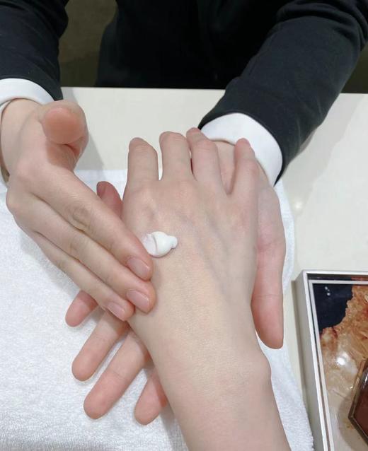 LAMER/海蓝之谜护手霜30ml中样 修护细滑肌肤 润手霜滋润保湿伴手礼 商品图3