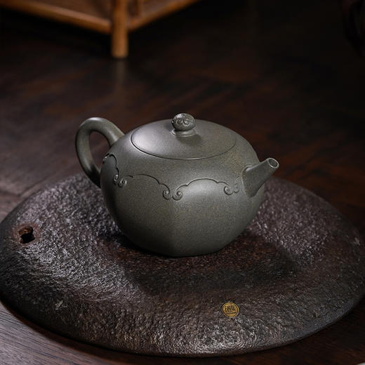 龙德堂陶艺 汤宣武制 《披褐怀玉》芭蕉青 270cc 库存请咨询客服 商品图3