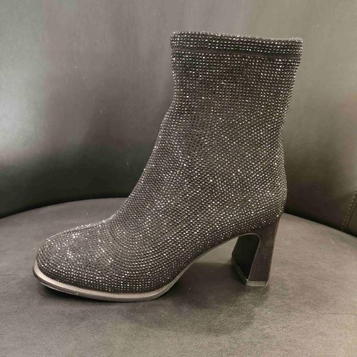 lfgj BM604   女潮ins网红中筒粗跟弹力满钻时装靴 商品图1