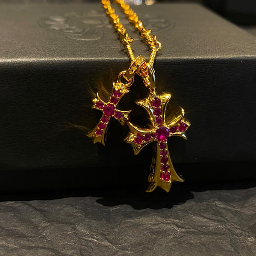 𝐂𝐡𝐫𝐨𝐦𝐞 𝐡𝐞𝐚𝐫𝐭𝐬克罗心22k镀金红钻双十字架项链 商品图0